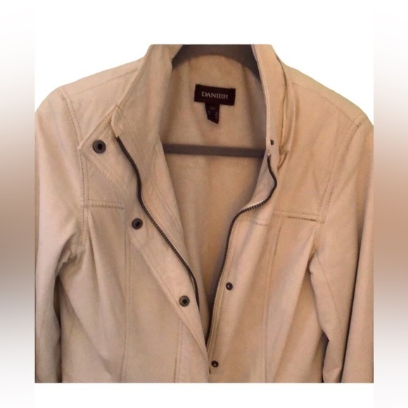 Danier Leather Tailored Cream White Leather Zip Up Jacket Coat - Picture 4 of 11